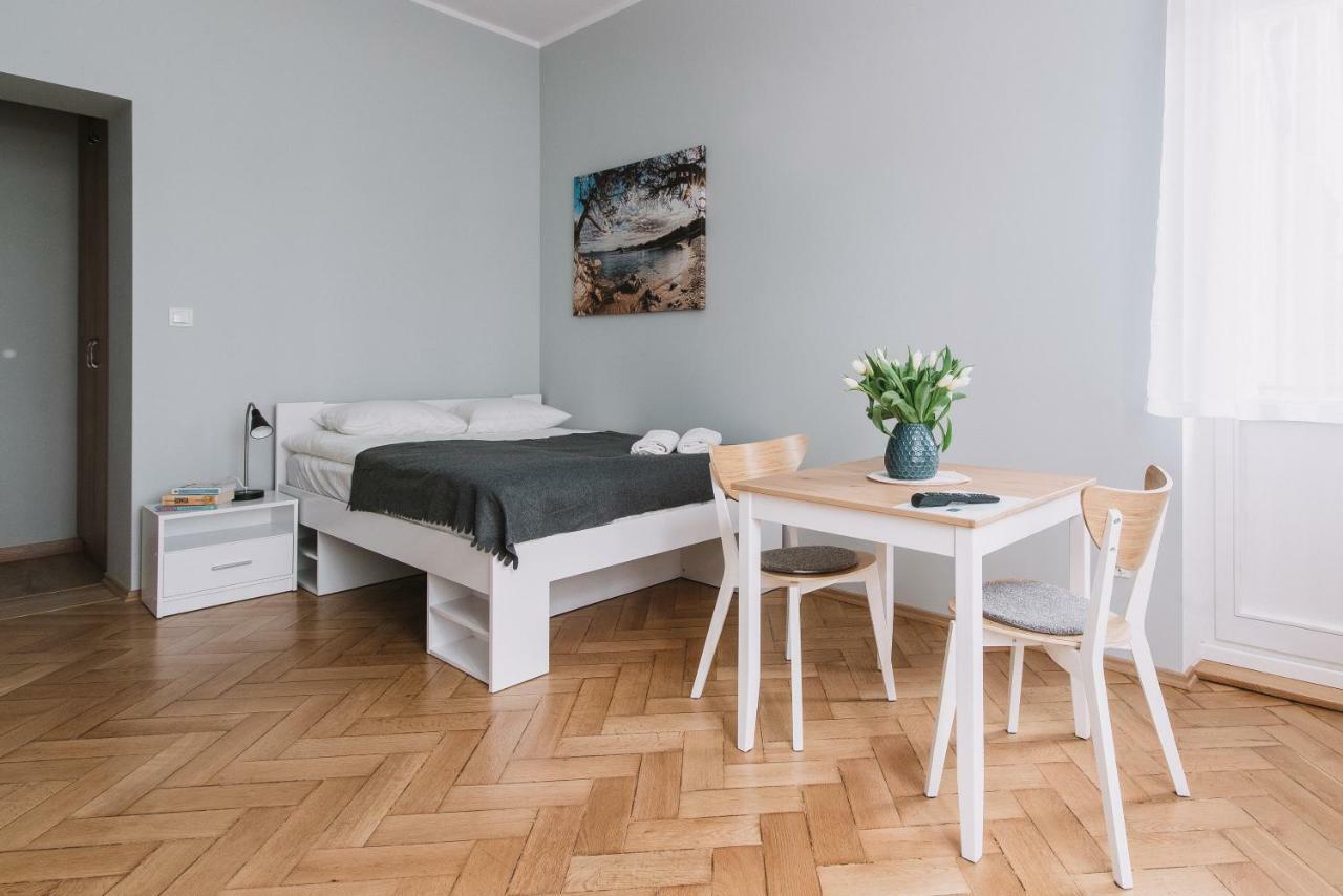 Sopot Host Studio Bagian luar foto